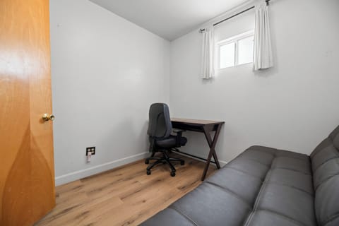 House, Lake View | Free WiFi