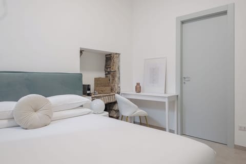 Deluxe Double Room, Private Bathroom, City View | Desk, laptop workspace, free WiFi