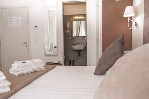 Standard Double Room, 1 Bedroom | 1 bedroom, Egyptian cotton sheets, premium bedding, down comforters