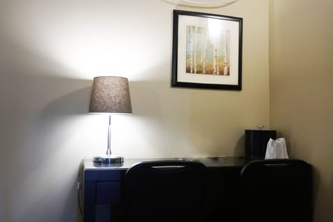 Standard Room, 2 Double Beds | Desk, free WiFi