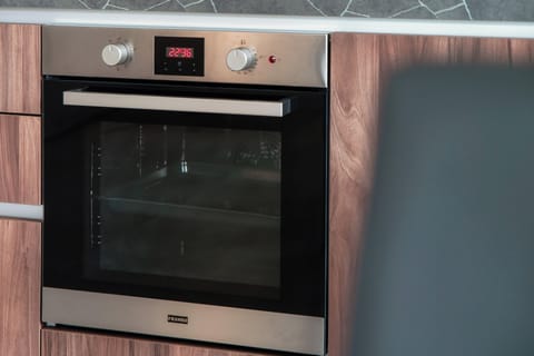 Comfort Apartment, City View | Private kitchen | Coffee/tea maker, electric kettle