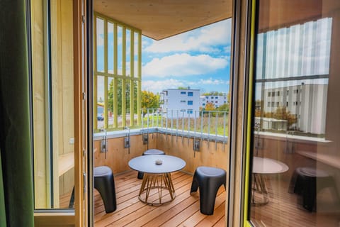 Modern Studio with Balcony | Balcony