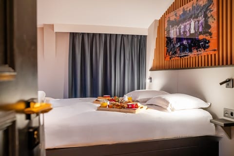 Superior Double or Twin Room | Premium bedding, minibar, in-room safe, individually decorated