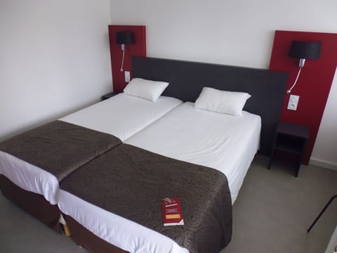 Desk, soundproofing, iron/ironing board, free cribs/infant beds