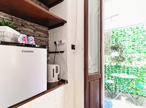 Comfort Apartment, City View | Private kitchen | Electric kettle