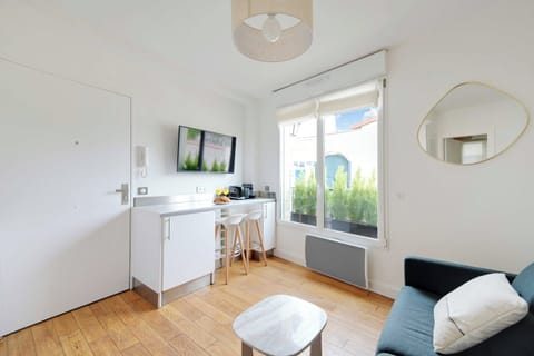 Apartment | Living area