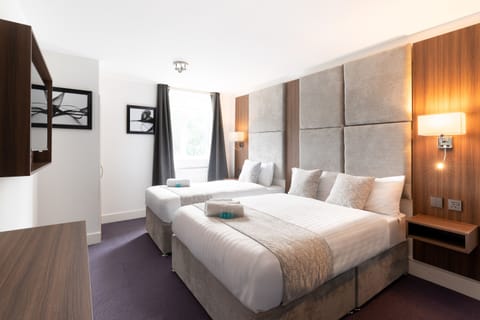 Premium Suite, Ensuite | Bathroom | Shower, hair dryer, towels, soap