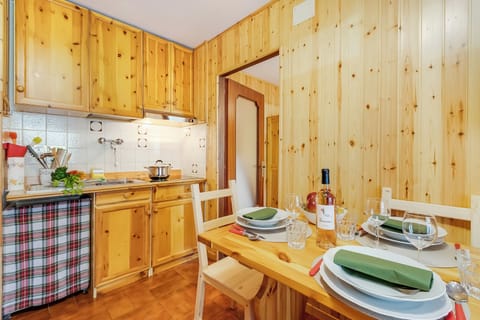 Standard Apartment, 1 Bedroom (Appartamento la Cerbiatta) | Private kitchenette | Fridge, stovetop, coffee/tea maker, cookware/dishes/utensils