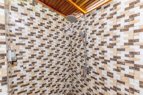 Bungalow, Garden View | Bathroom