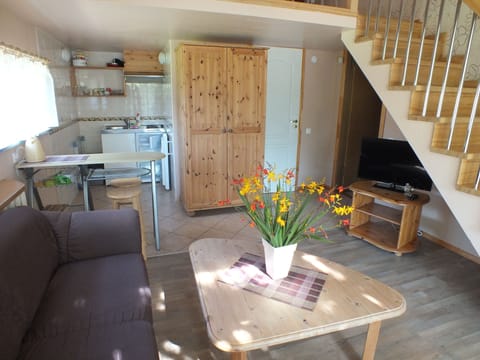 Family Loft, 1 Double Bed with Sofa bed, Kitchenette | Cribs/infant beds, rollaway beds, free WiFi