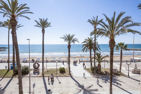 Deluxe Apartment, 3 Bedrooms, Sea View, Beachfront (Paseo de la Ribera 44) | View from room