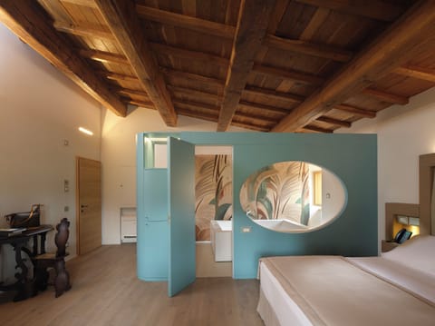 Superior suite con sauna, bagno turco, doccia emozionale e vasca idromassaggio privata | Premium bedding, minibar, in-room safe, desk