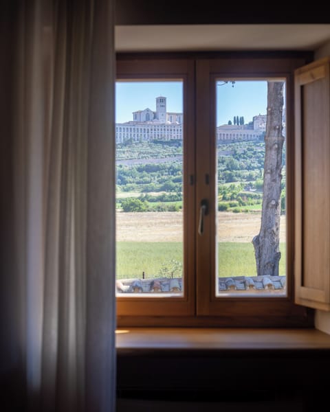 Superior suite con sauna, bagno turco, doccia emozionale e vasca idromassaggio privata | View from room