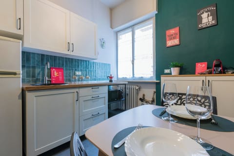 Apartment, 1 Bedroom | Private kitchen | Full-size fridge, microwave, stovetop, espresso maker