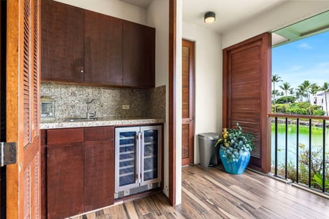 Condo, Multiple Beds, Balcony, Ocean View (Mauna Lani Terrace D203) | Private kitchen | Dining tables