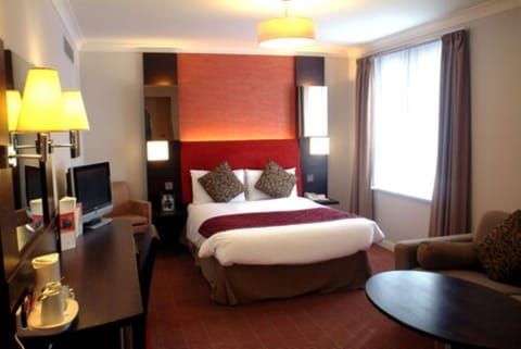 Standard Double Room, 1 Double Bed, Accessible | Desk, laptop workspace, blackout drapes, iron/ironing board