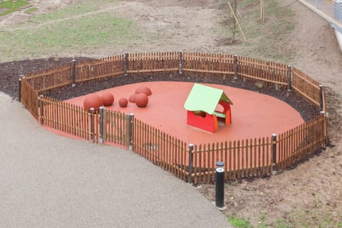 Children's play area - outdoor