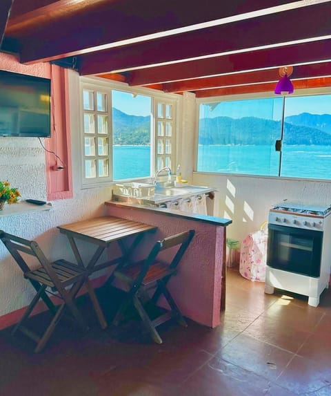 Family Room, Balcony, Sea View | Free WiFi