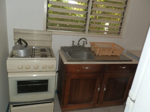 Superior Triple Room, 1 Bedroom, Kitchen | Private kitchenette