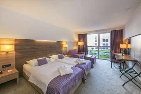 Twin Room (Standard Park side) | View from room