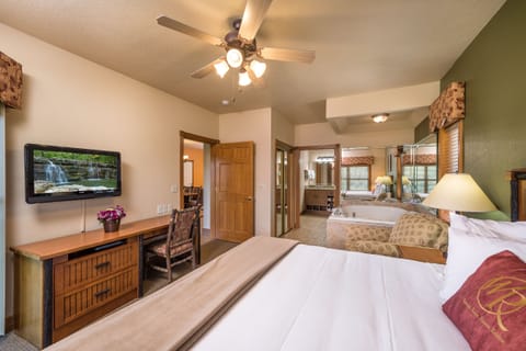 One Bedroom Grand Villa | Premium bedding, in-room safe, iron/ironing board, WiFi