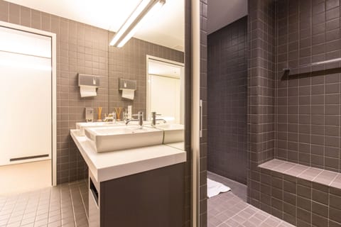 Double Room | Shared bathroom
