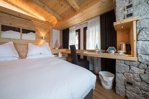 Chalet | In-room safe, free WiFi