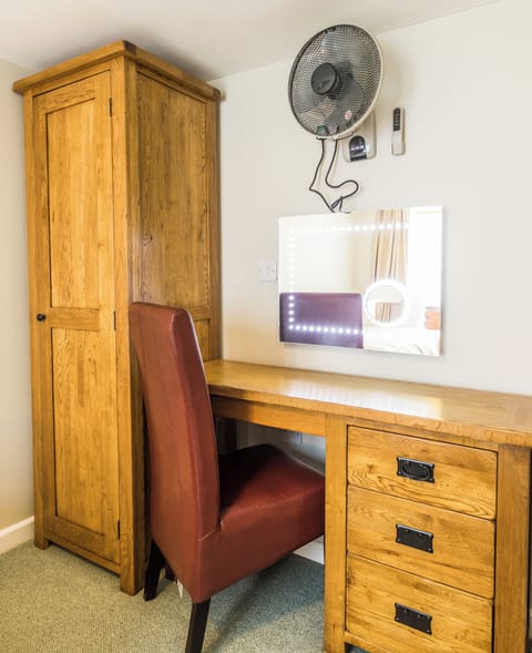 Standard Suite, 2 Bedrooms, Annex Building (No pets) | In-room safe, iron/ironing board, cribs/infant beds, free WiFi