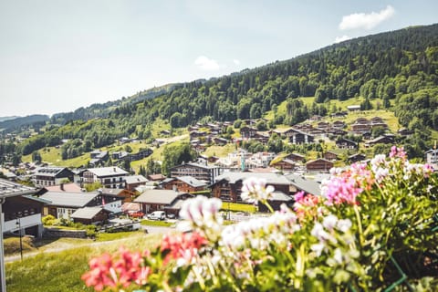 In-room safe, free WiFi, bed sheets