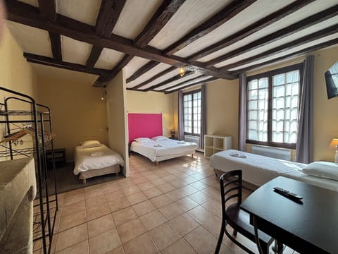 Quadruple Room | Free WiFi