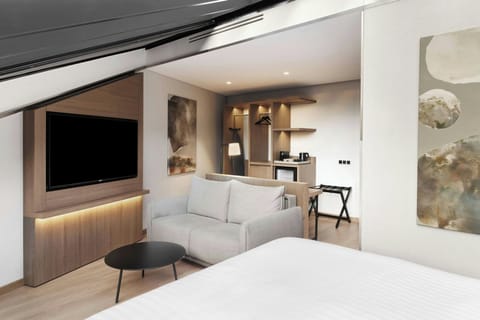 Junior Suite, 1 King Bed with Sofa bed | In-room safe, desk, laptop workspace, soundproofing