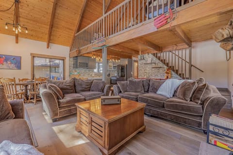 House, 3 Bedrooms | 1 bedroom, individually furnished, blackout drapes, free WiFi