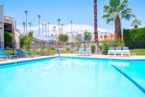 Apartment | 2 bedrooms, Internet