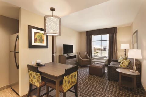 Suite, 1 Bedroom | In-room safe, desk, iron/ironing board, free rollaway beds