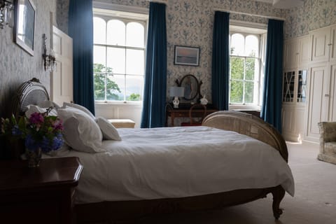 Individually decorated, individually furnished, free WiFi