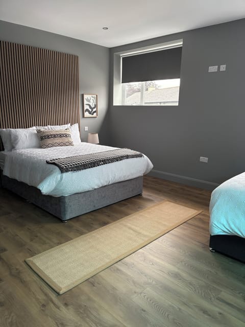 Comfort Triple Room | Desk, iron/ironing board, free WiFi