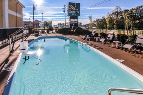 Seasonal outdoor pool