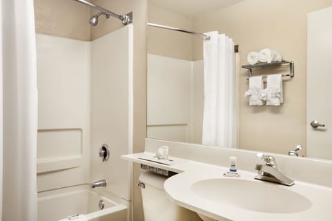 Combined shower/tub, eco-friendly toiletries, hair dryer, towels