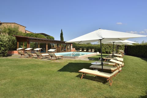 Seasonal outdoor pool, pool umbrellas, sun loungers