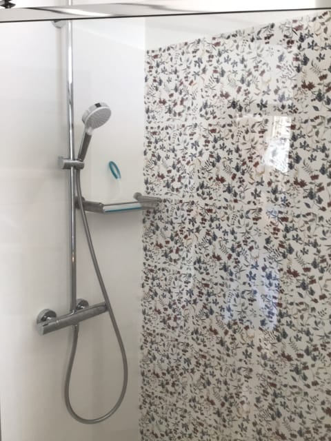 Comfort Room | Bathroom