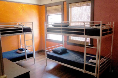 Shared Room, 6 Bed Mixed Dorm (Unisex) | Free WiFi, bed sheets