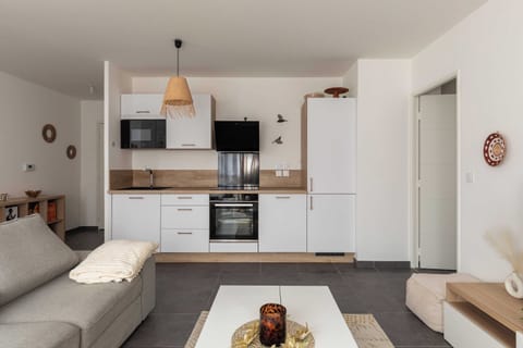 Apartment | Living area