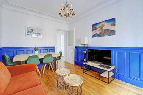 Apartment | Living area