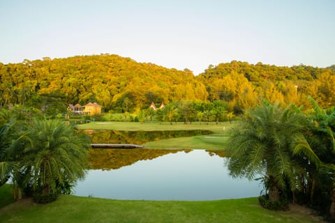 Paradise Room Golf Court View, Twin Bed | Terrace/patio