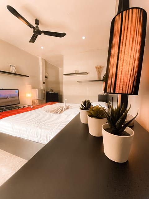 Balcony | Premium bedding, pillowtop beds, individually decorated