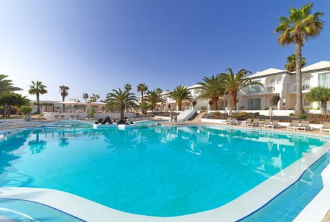 2 outdoor pools, open 10:00 AM to 6:00 PM, pool umbrellas, sun loungers