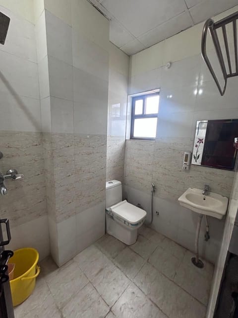 Deluxe Double Room | Bathroom