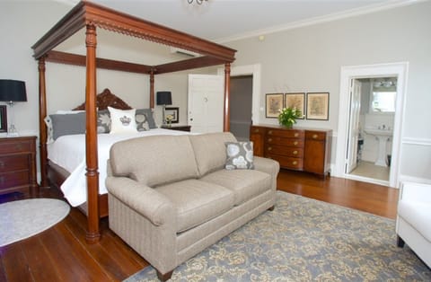 Room, Private Bathroom (5 - Dinsmore) | Premium bedding, individually decorated, individually furnished, desk