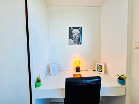 Iron/ironing board, free WiFi