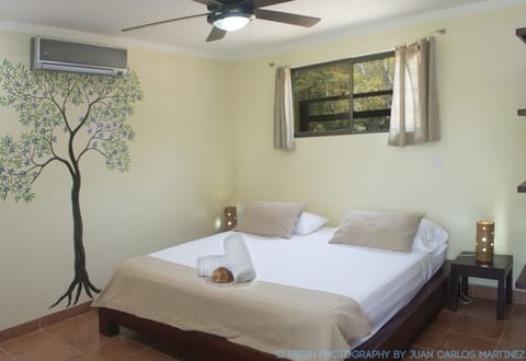 Premium Studio, Pool View | Premium bedding, in-room safe, individually decorated, free WiFi